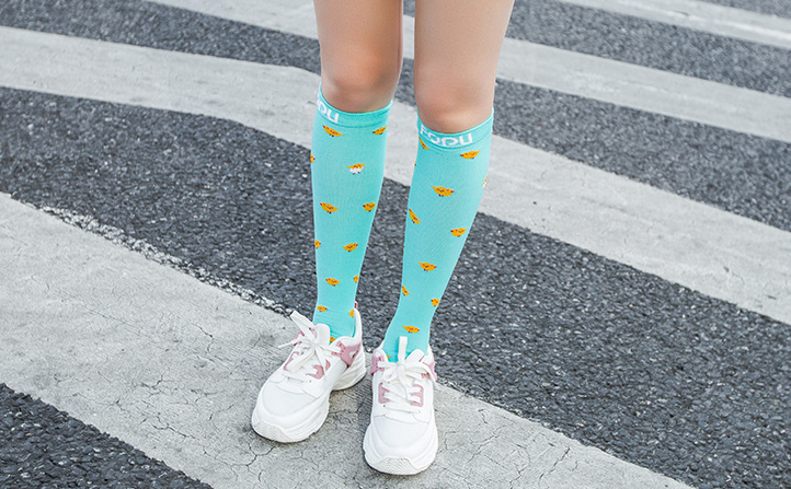 Fit Compression Socks with Graduated Target Zones 20-30 mmHg Support Stockings