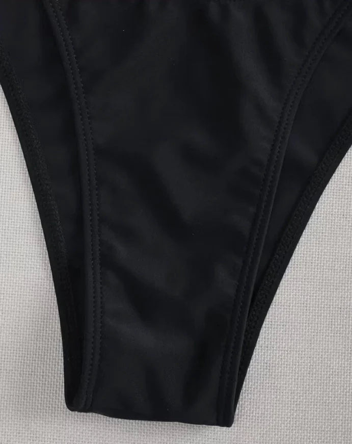 Women's Sexy Backless Three - Piece Bikini Swimsuit