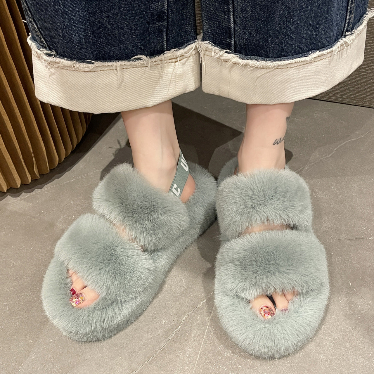 Winter Super Warm Soft Plush Slippers With Straps