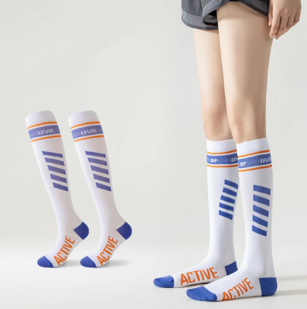 Muscle energy compression socks for fitness