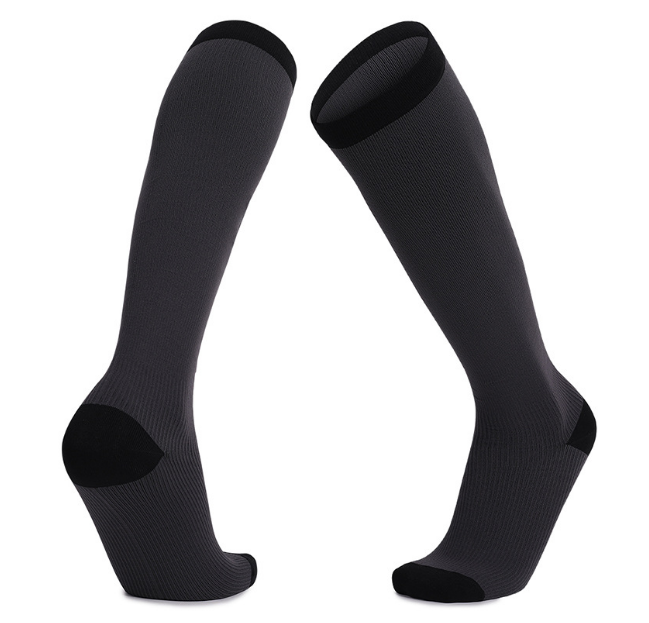 Outdoor women's marathon running knee compression socks