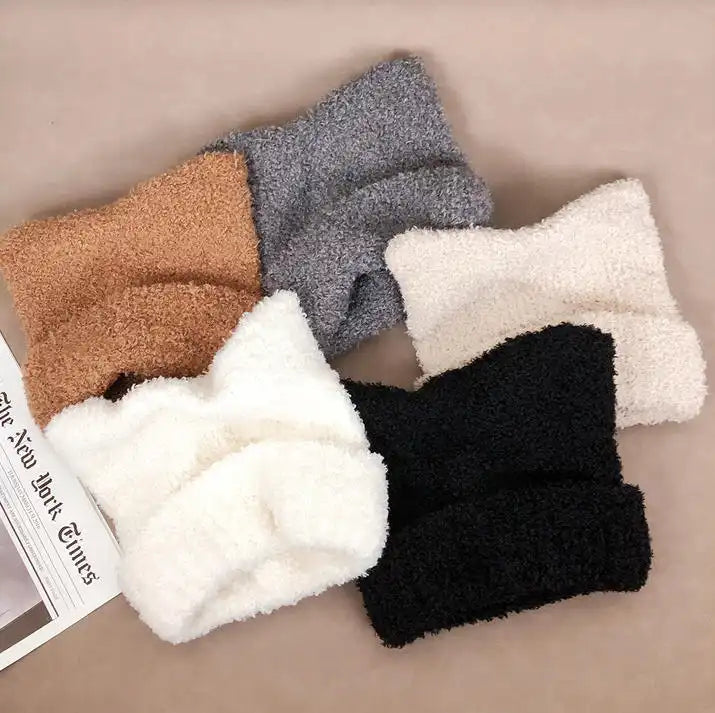 Women's Faux Fur Ear Flap Beanie - Cozy Knit Winter Hat with Adorable Ears for Cold Weather