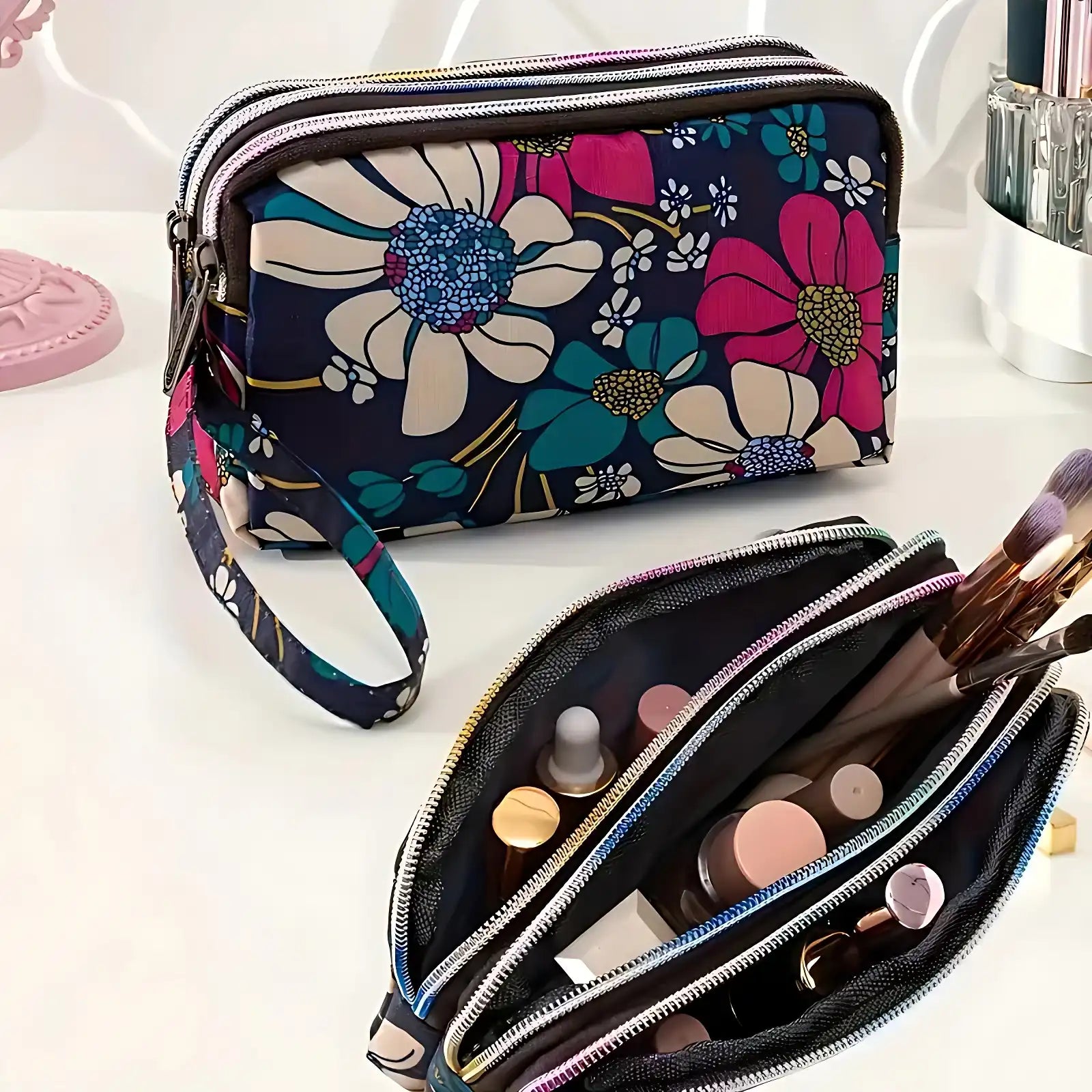Elegant Floral Wrist Wallet Cosmetic Phone Travel Pouch