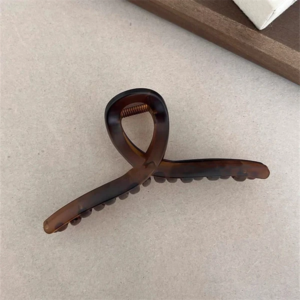 Large Claw Clip for Women – Matte Shark Hair Clip for Thick Hair