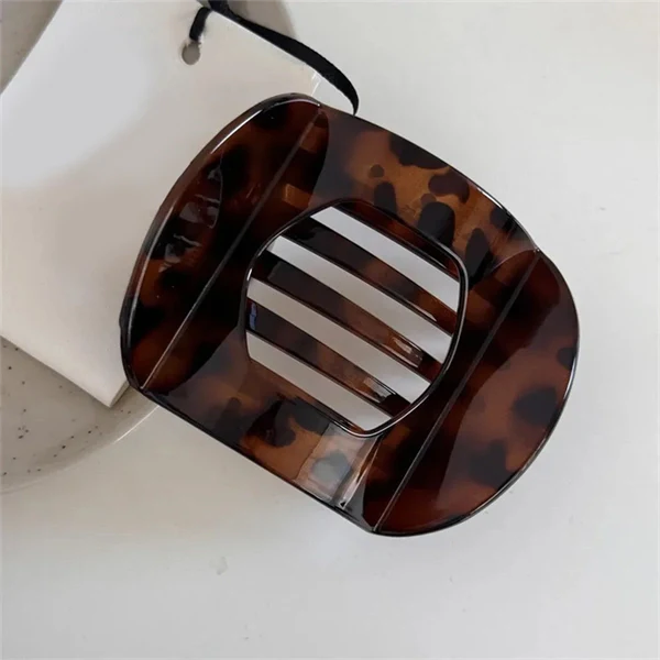 Large Claw Clip for Women – Matte Shark Hair Clip for Thick Hair