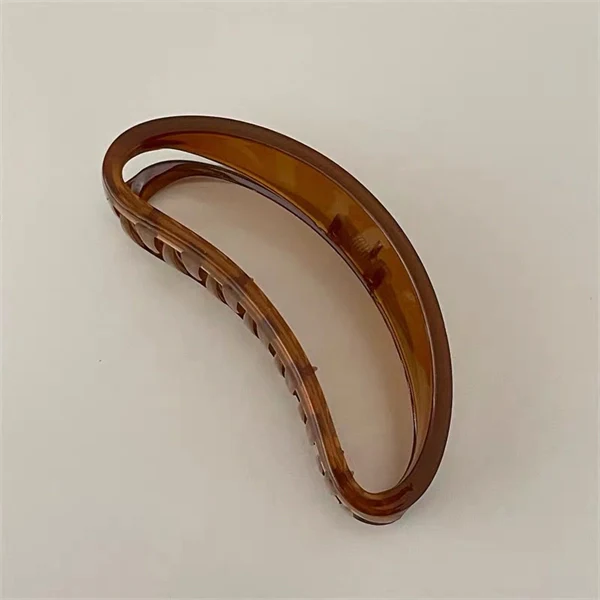 Large Claw Clip for Women – Matte Shark Hair Clip for Thick Hair