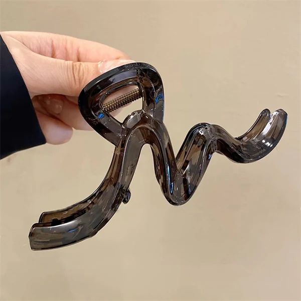 Large Claw Clip for Women – Matte Shark Hair Clip for Thick Hair