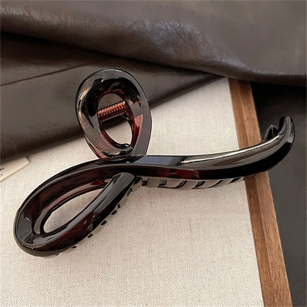 Large Claw Clip for Women – Matte Shark Hair Clip for Thick Hair