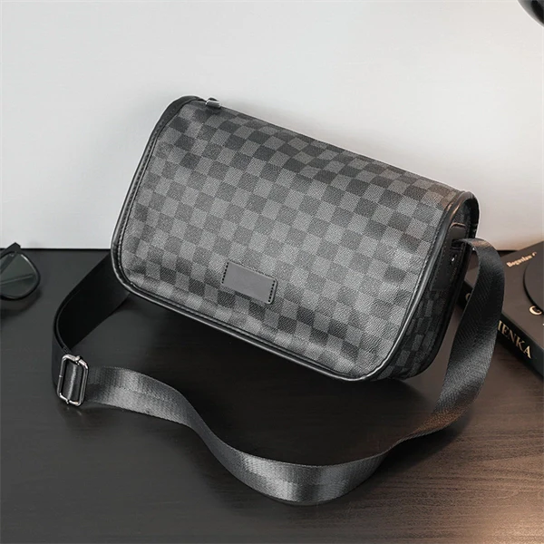 Men’s Retro PU Leather Crossbody Bag – Vintage Shoulder Messenger Bag with Large Capacity