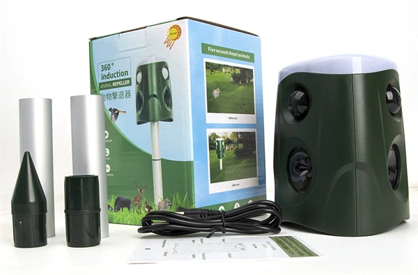 360° Multi-Function Bird Repeller – Ultrasonic Animal Deterrent with Triple-Speaker Design Outdoor Pest Control for Mice, Birds, and Squirrel