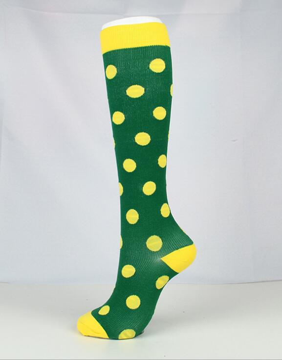 Wave point compression socks