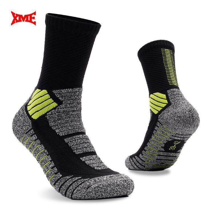 Compression training socks - breathable and anti-slip