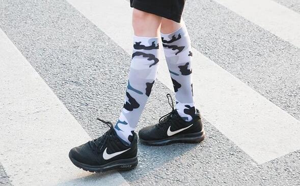The Compression socks for men& outdoor socks with benefit.