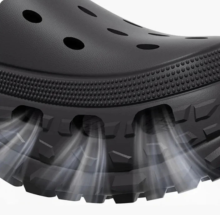 Summer Non-Slip Beach Sandals for Men Comfortable Soft Sole Platform Slippers