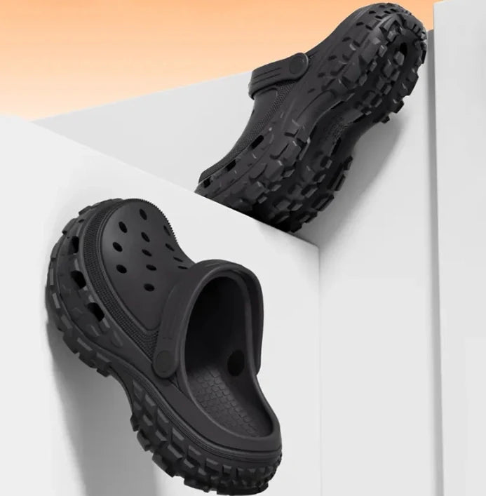 Summer Non-Slip Beach Sandals for Men Comfortable Soft Sole Platform Slippers