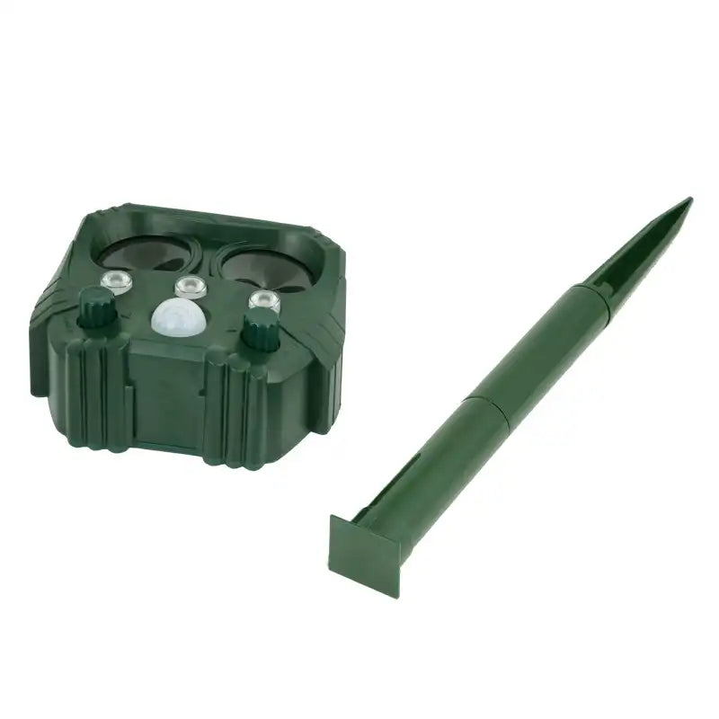 Solar Ultrasonic Animal & Pet Repeller Motion Sensor Repels Birds, Snakes, Raccoons, Skunks, Deer, Cats, Dogs, Rats