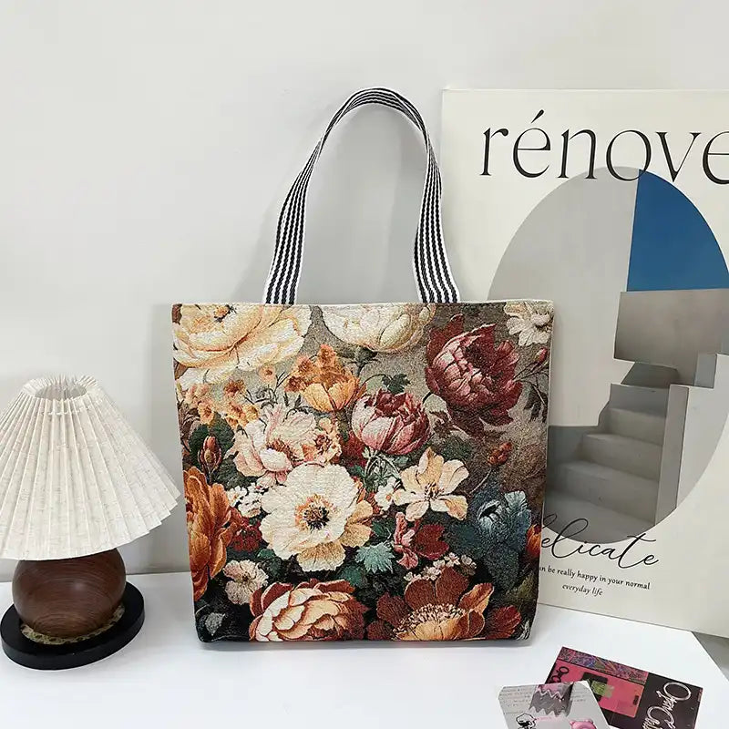 Vintage Lion Head Island Canvas Tote Embroidered Handbag