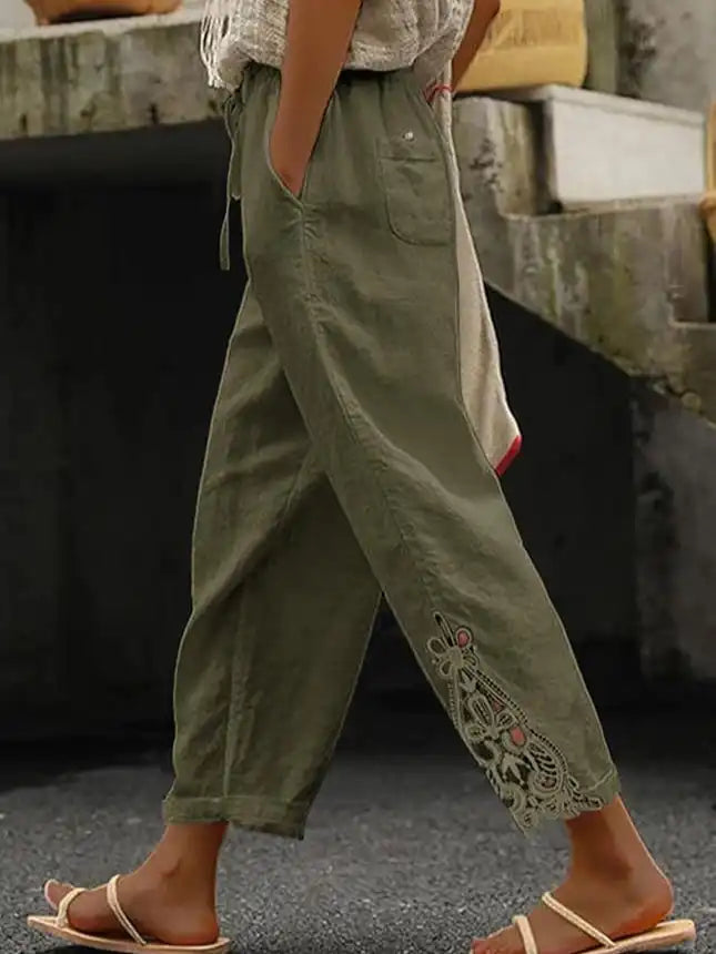 White Lace Trim Cotton Women's Cropped Pants