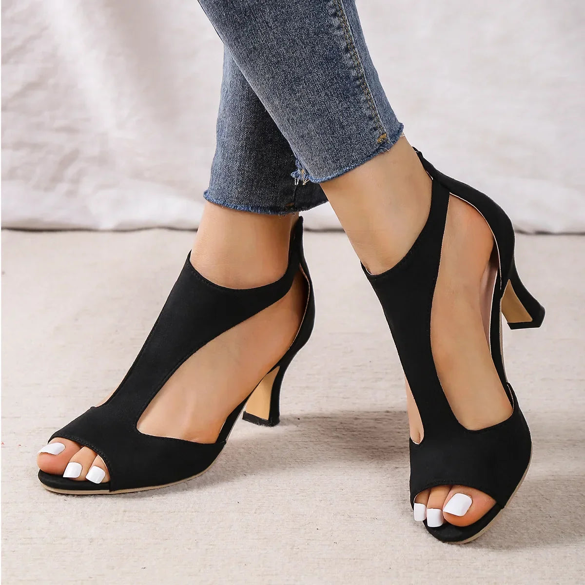 Women's Arch Support Heeled Sandals - Back Zipper & Square Heel