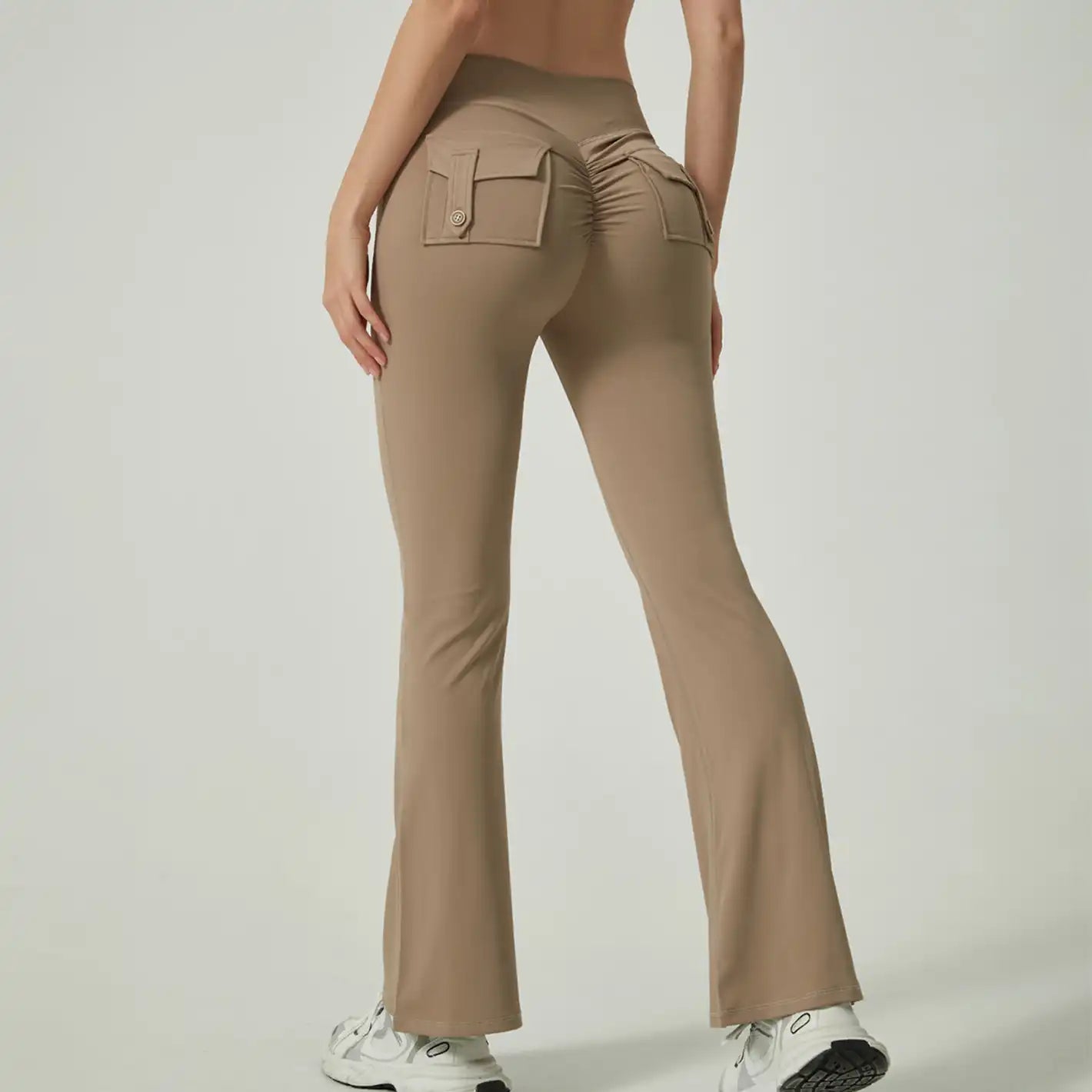 Women's Flare Yoga Pants with Pockets - High-Waisted, Quick-Dry & Pleated