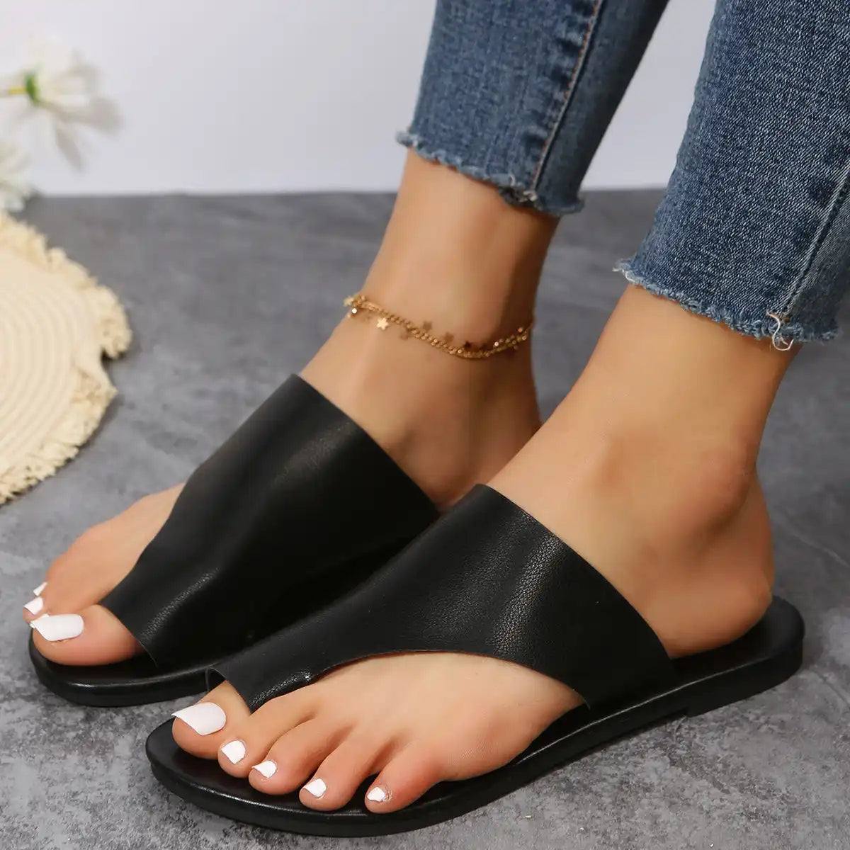 Women's Flat Boho Leather Mule Slippers - Breathable Flip Flop Sandals
