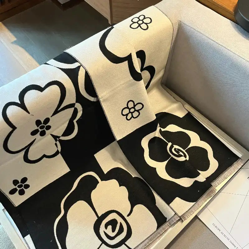 Women's Luxe Floral Scarf Wrap - Summer Air-Conditioned Shawl