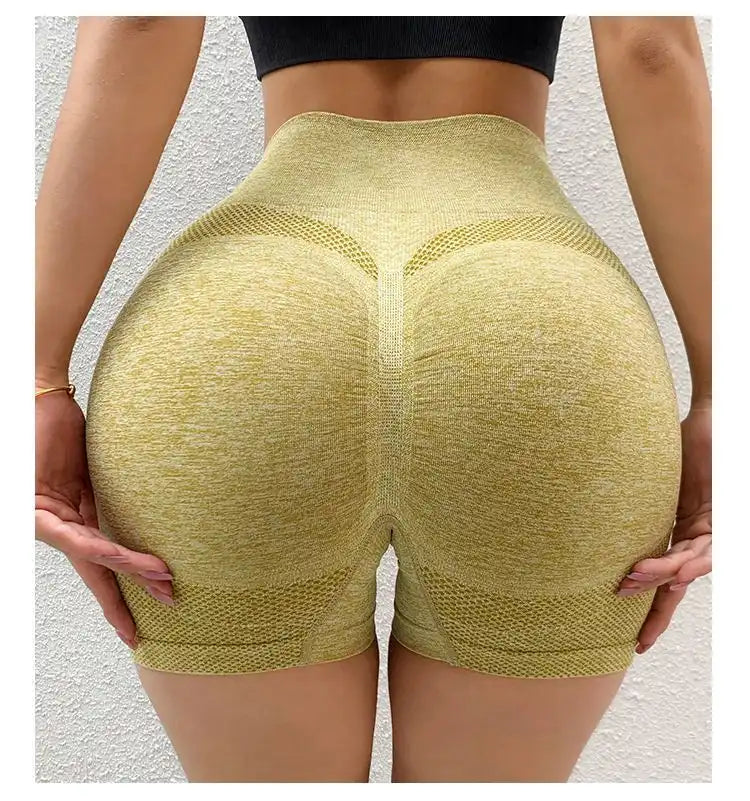Women's Seamless Butt Lifting Fitness Shorts for Yoga & Gym