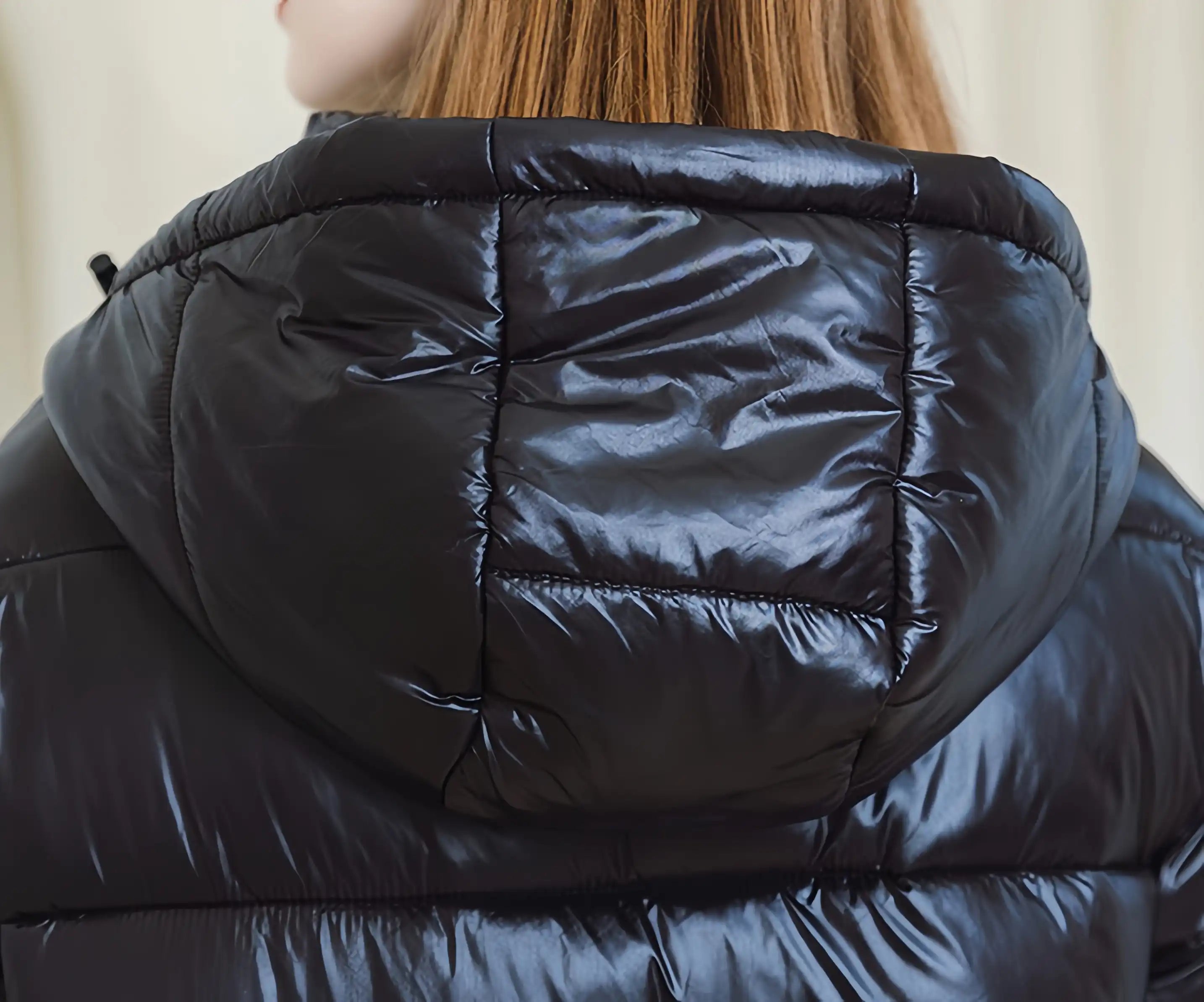 Women's Winter Hooded Coat with Pockets - Warm Stylish Outerwear