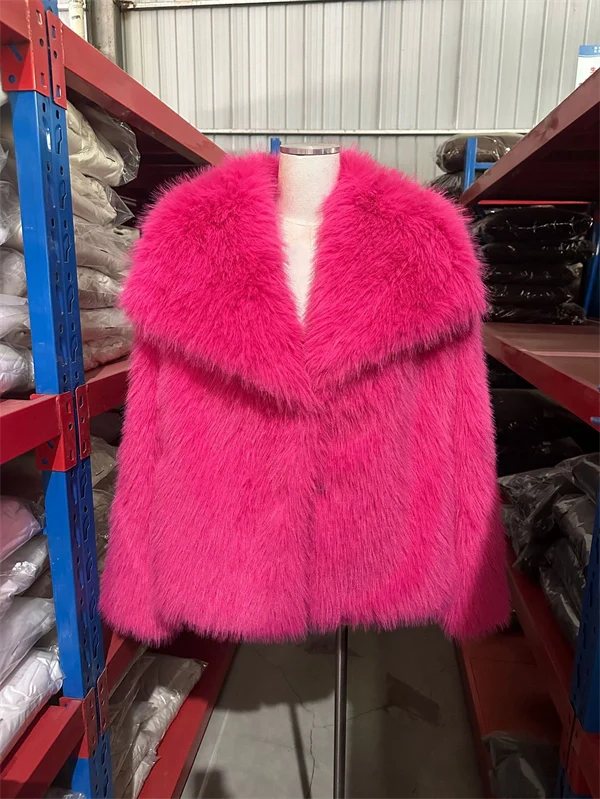 Women's Cropped Faux Fur Jacket