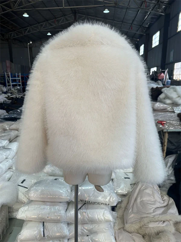 Women's Cropped Faux Fur Jacket