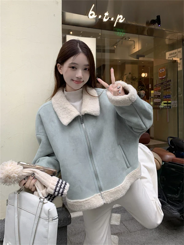 Women’s Faux Shearling Jacket – Cozy Autumn & Winter Warm Coat, Elegant Chic Style