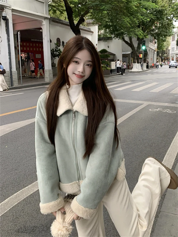 Women’s Faux Shearling Jacket – Cozy Autumn & Winter Warm Coat, Elegant Chic Style