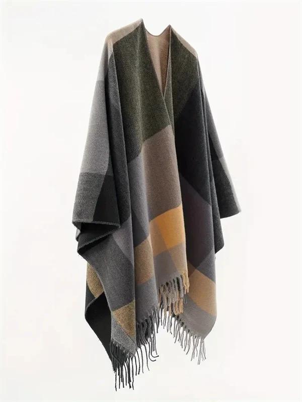 Women's Oversized Plaid Poncho Shawl - Fringed Wrap Cardigan for Fall Winter