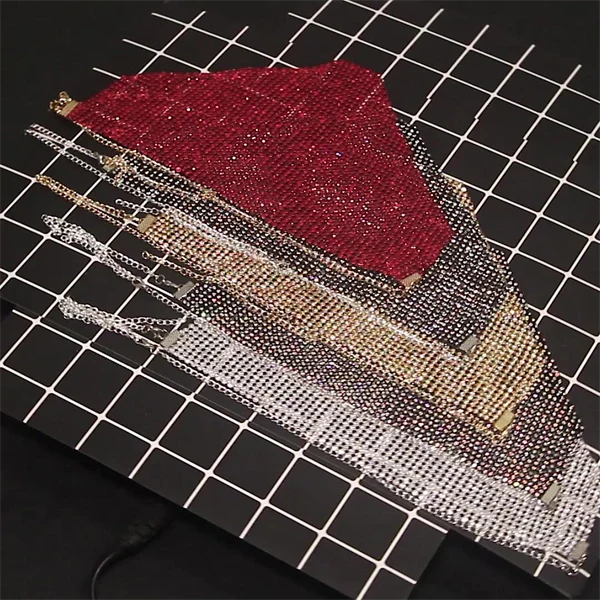 Women's Party Rhinestone Face Mask – Shiny Metallic Mesh Masquerade Club Accessory