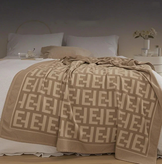 Soft Cozy Lightweight Blanket for Couch Bed Chairs Camping Airplane Travel