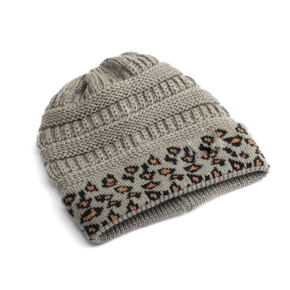 Women's Warm Leopard Pattern Flanging Knitted Hat