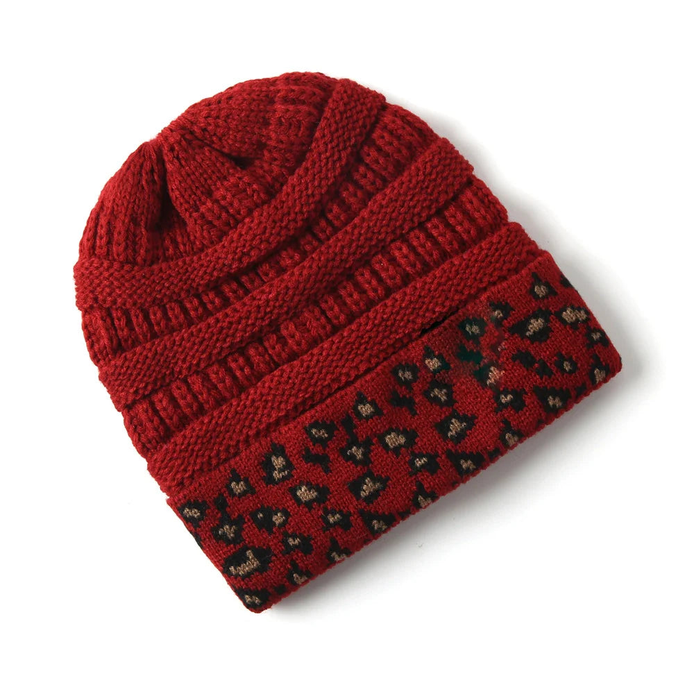 Women's Warm Leopard Pattern Flanging Knitted Hat