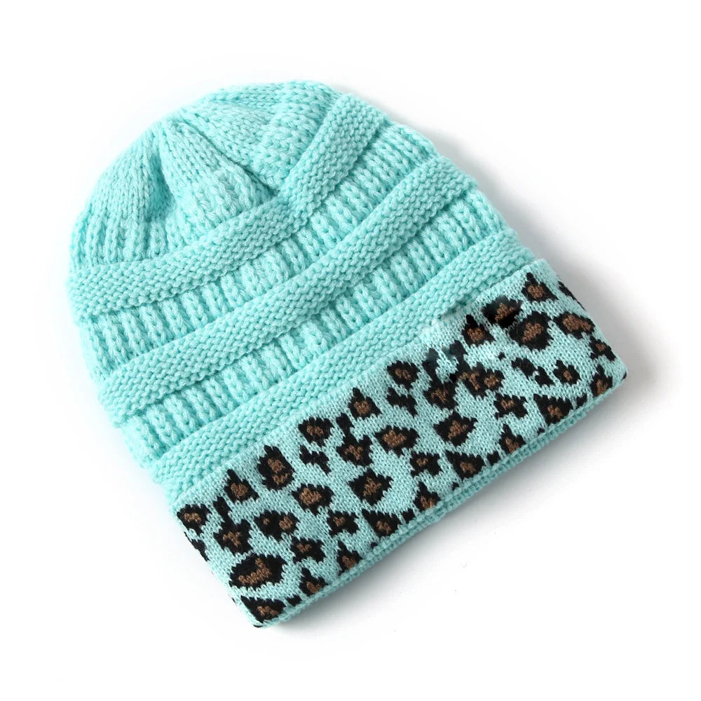 Women's Warm Leopard Pattern Flanging Knitted Hat