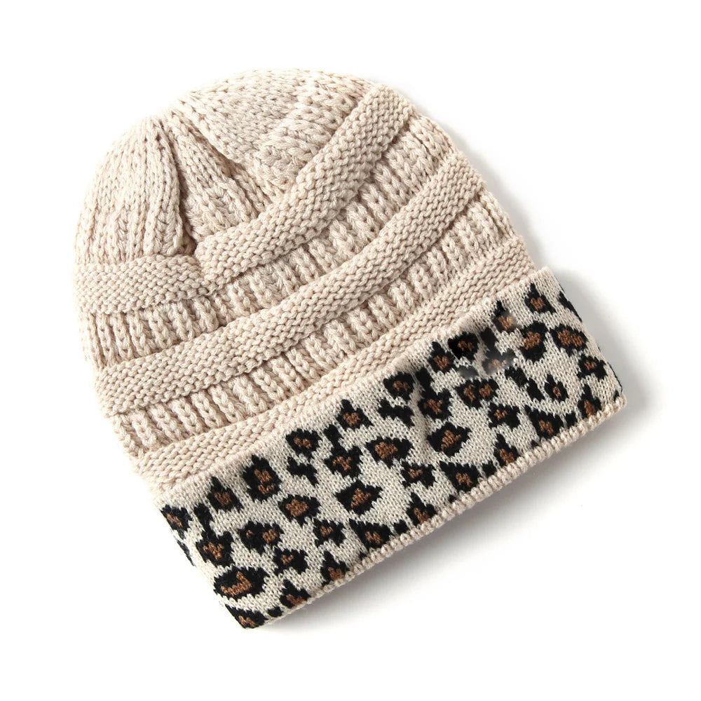 Women's Warm Leopard Pattern Flanging Knitted Hat
