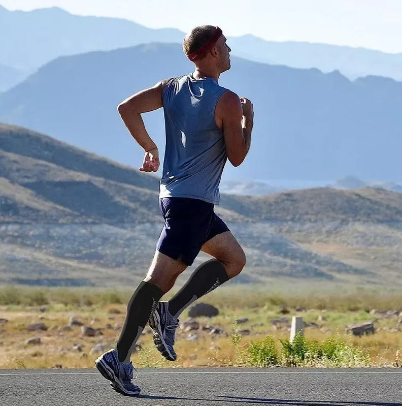 ROYALUCK 4 Pairs Plus Size Knee High Compression Socks for Women and Men