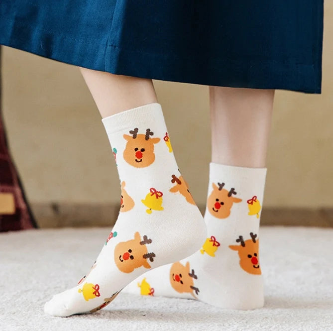 ROYALUCK 5 Pairs Christmas Socks Santa Claus Elk Snowman Gingerbread Man Cartoon Middle Tube Socks