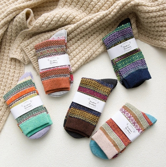 ROYALUCK Ethnic Print Crew Socks Stripes Pattern Vintage Colorful Cozy Socks
