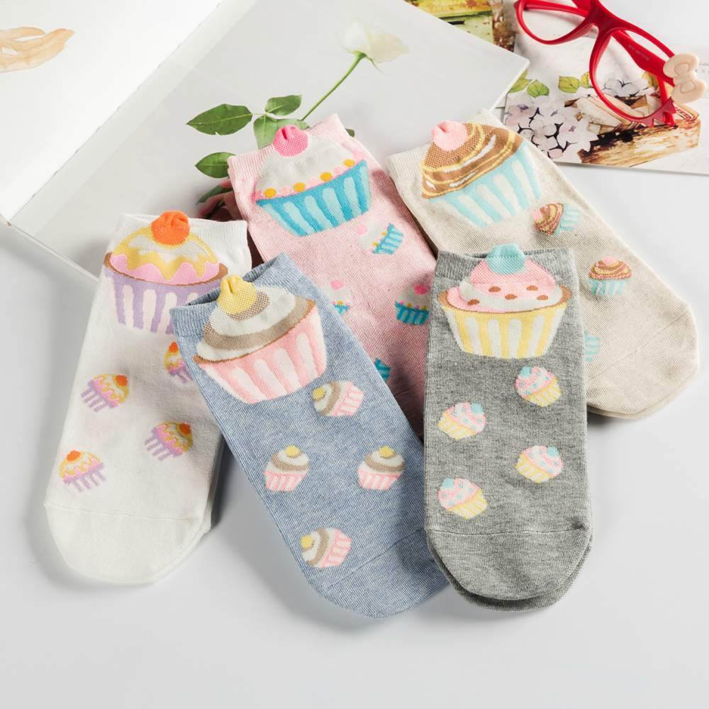 SWEET CUPCAKE WOMEN'S LOW CUT SOCKS